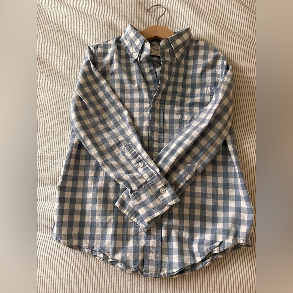 Crewcuts Boys button down shirt. Size 6-7